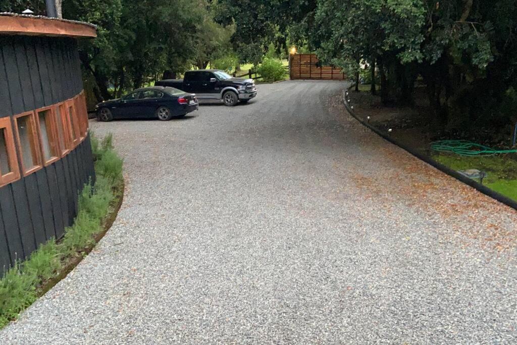 Acogedora cabaña al borde del Río Claro Vila Pucón Exterior foto